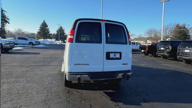 2023 GMC Savana Cargo 2500 Base