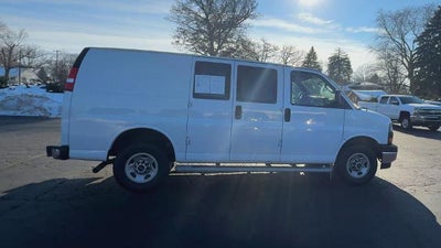 2023 GMC Savana Cargo 2500 Base