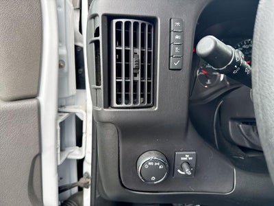2024 GMC Savana Cargo 2500 Base