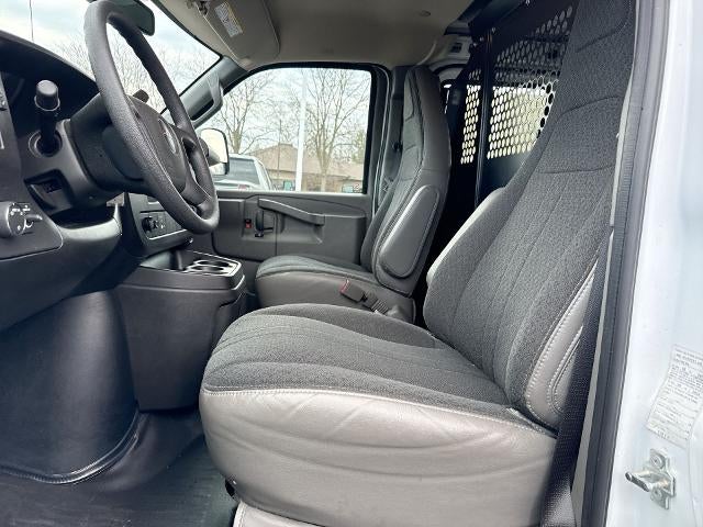 2024 GMC Savana Cargo 2500 Base