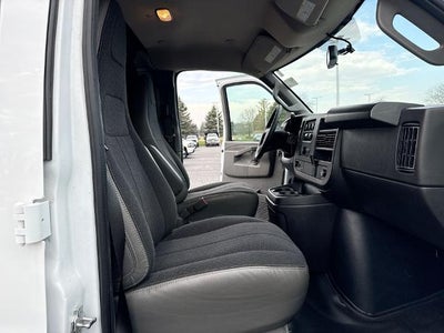 2024 GMC Savana Cargo 2500 Base