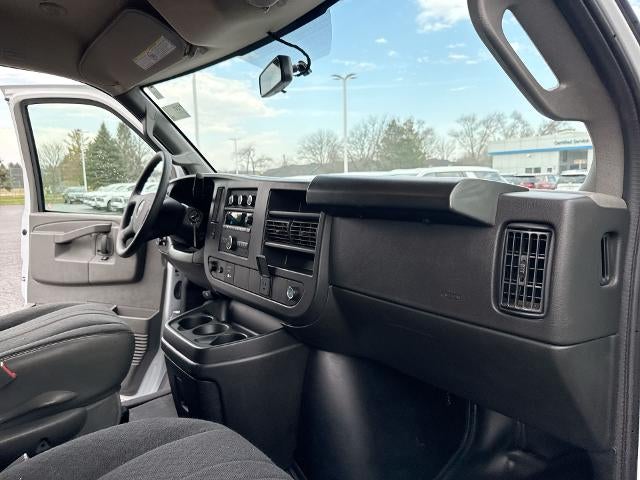 2024 GMC Savana Cargo 2500 Base