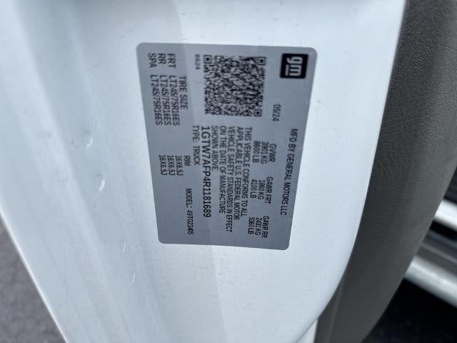 2024 GMC Savana Cargo 2500 Base