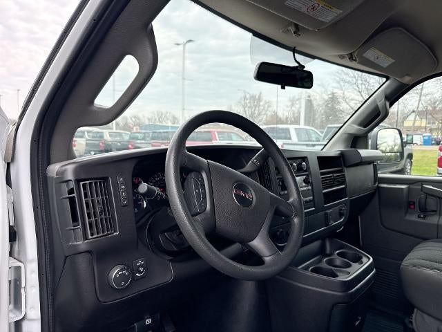 2024 GMC Savana Cargo 2500 Base