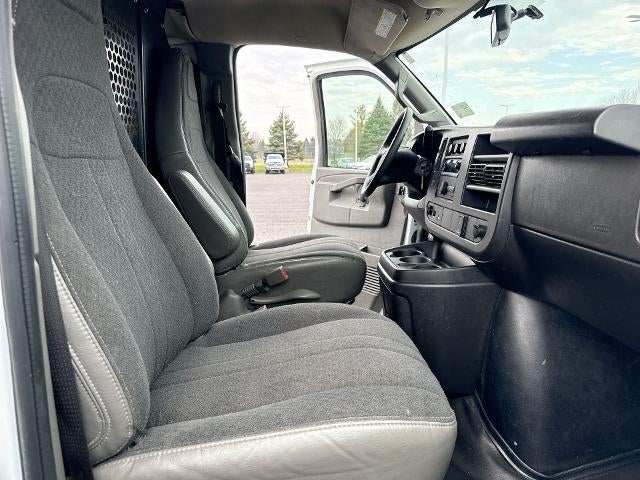 2024 GMC Savana Cargo 2500 Base
