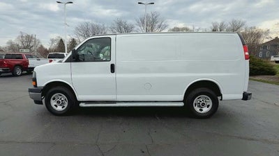 2024 GMC Savana Cargo 2500 Base