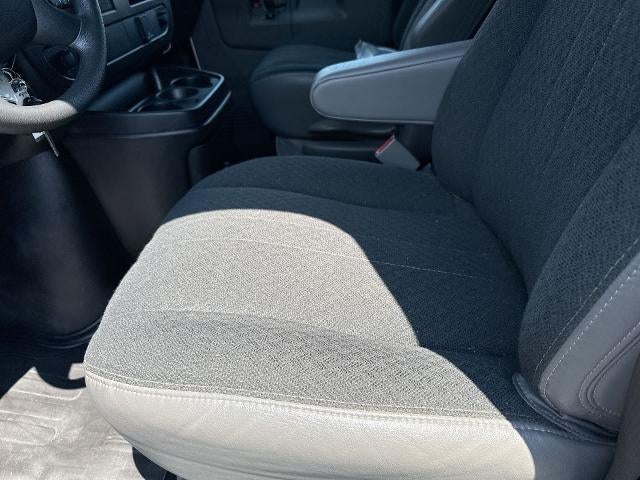 2024 GMC Savana Cargo 2500 Base
