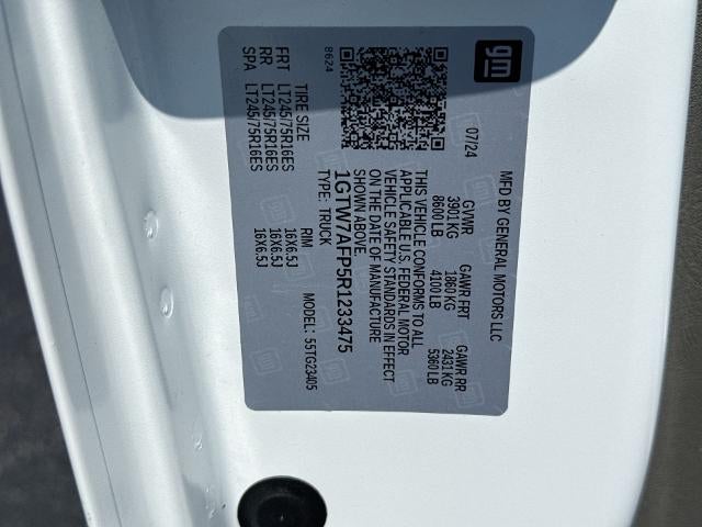 2024 GMC Savana Cargo 2500 Base