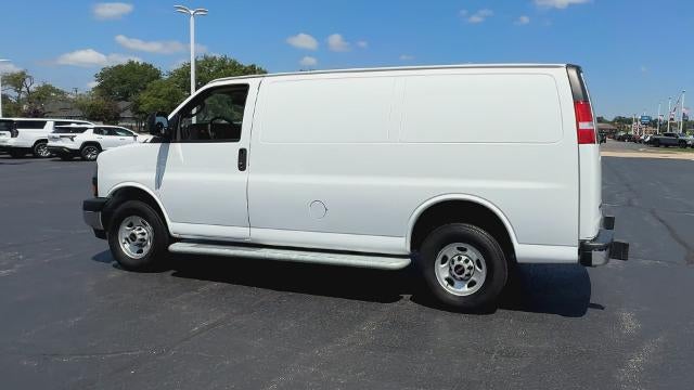 2024 GMC Savana Cargo 2500 Base
