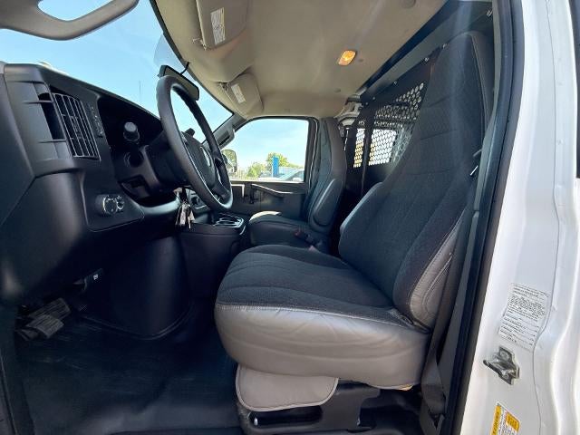 2024 GMC Savana Cargo 2500 Base
