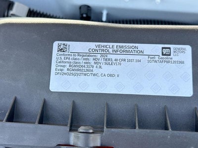 2024 GMC Savana Cargo 2500 Base