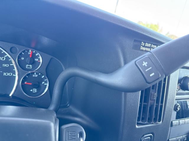 2024 GMC Savana Cargo 2500 Base