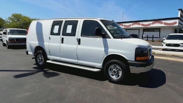 2024 GMC Savana Cargo 2500 Base