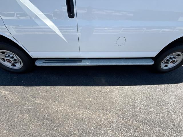 2024 GMC Savana Cargo 2500 Base