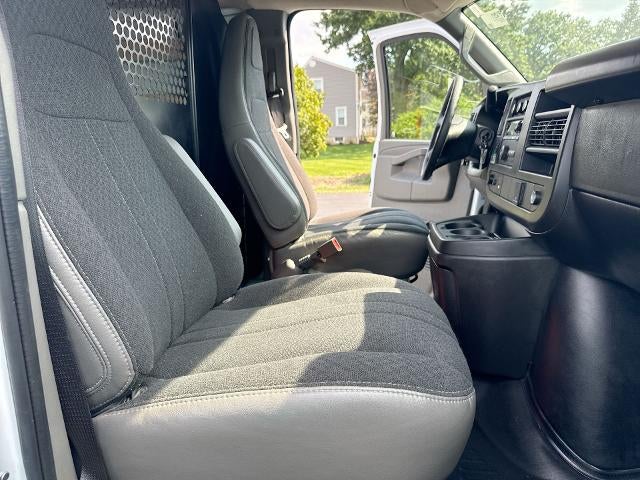 2024 GMC Savana Cargo 2500 Base