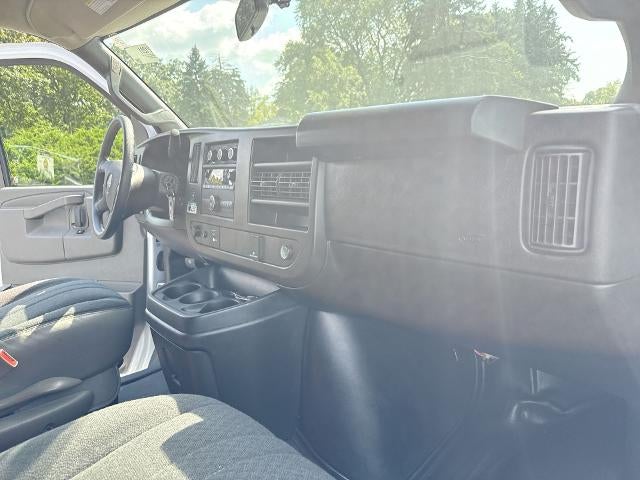 2024 GMC Savana Cargo 2500 Base