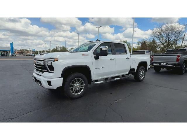 2026 Chevrolet Silverado 2500 HD Crew Cab Standard Box 4-Wheel Drive LT