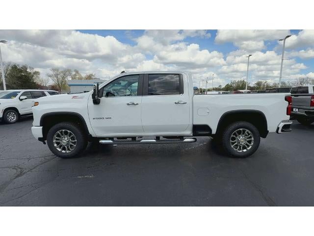 2026 Chevrolet Silverado 2500 HD Crew Cab Standard Box 4-Wheel Drive LT