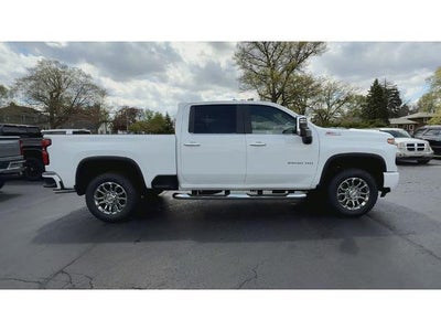 2026 Chevrolet Silverado 2500 HD Crew Cab Standard Box 4-Wheel Drive LT