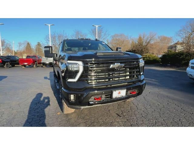 2026 Chevrolet Silverado 2500 HD Crew Cab Standard Box 4-Wheel Drive LTZ