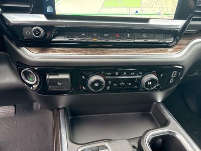 2026 Chevrolet Silverado 1500 Crew Cab Short Box 4-Wheel Drive LT 1LT