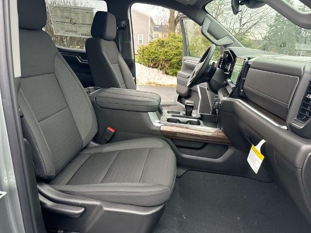 2026 Chevrolet Silverado 1500 Crew Cab Short Box 4-Wheel Drive LT 1LT