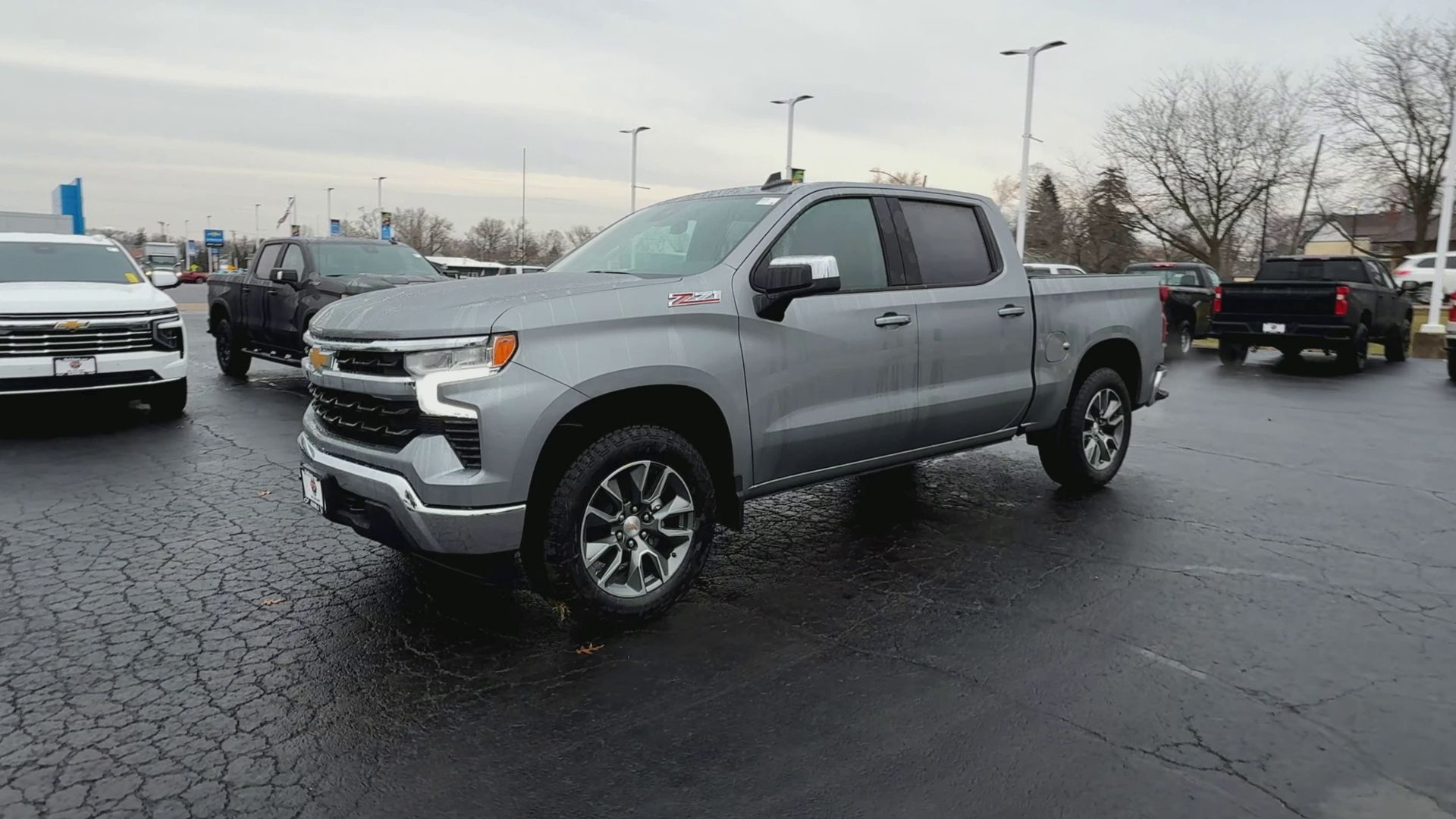 2026 Chevrolet Silverado 1500 Crew Cab Short Box 4-Wheel Drive LT 1LT