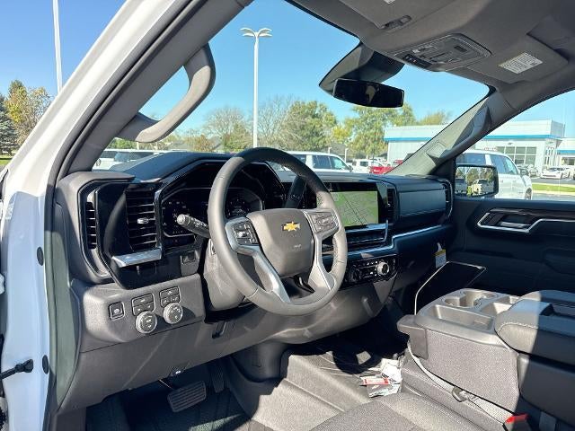 2026 Chevrolet Silverado 1500 Crew Cab Short Box 4-Wheel Drive LT 1LT