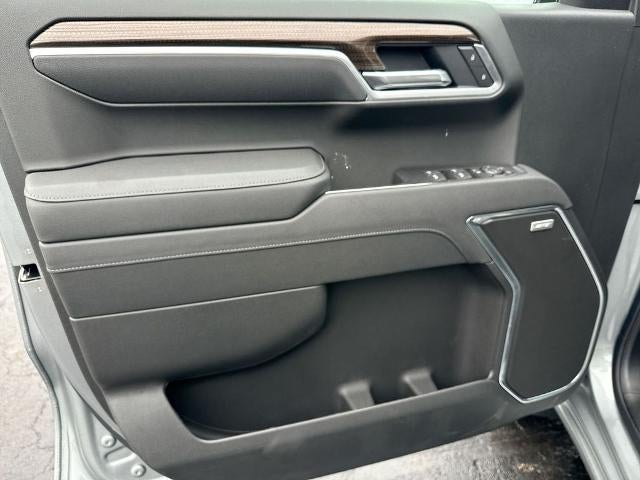 2026 Chevrolet Silverado 1500 Crew Cab Short Box 4-Wheel Drive RST