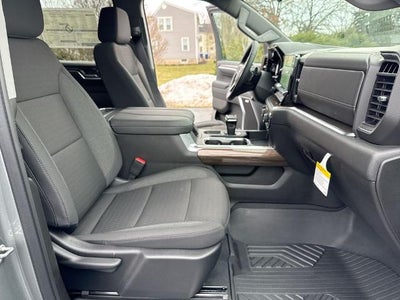 2026 Chevrolet Silverado 1500 Crew Cab Short Box 4-Wheel Drive RST