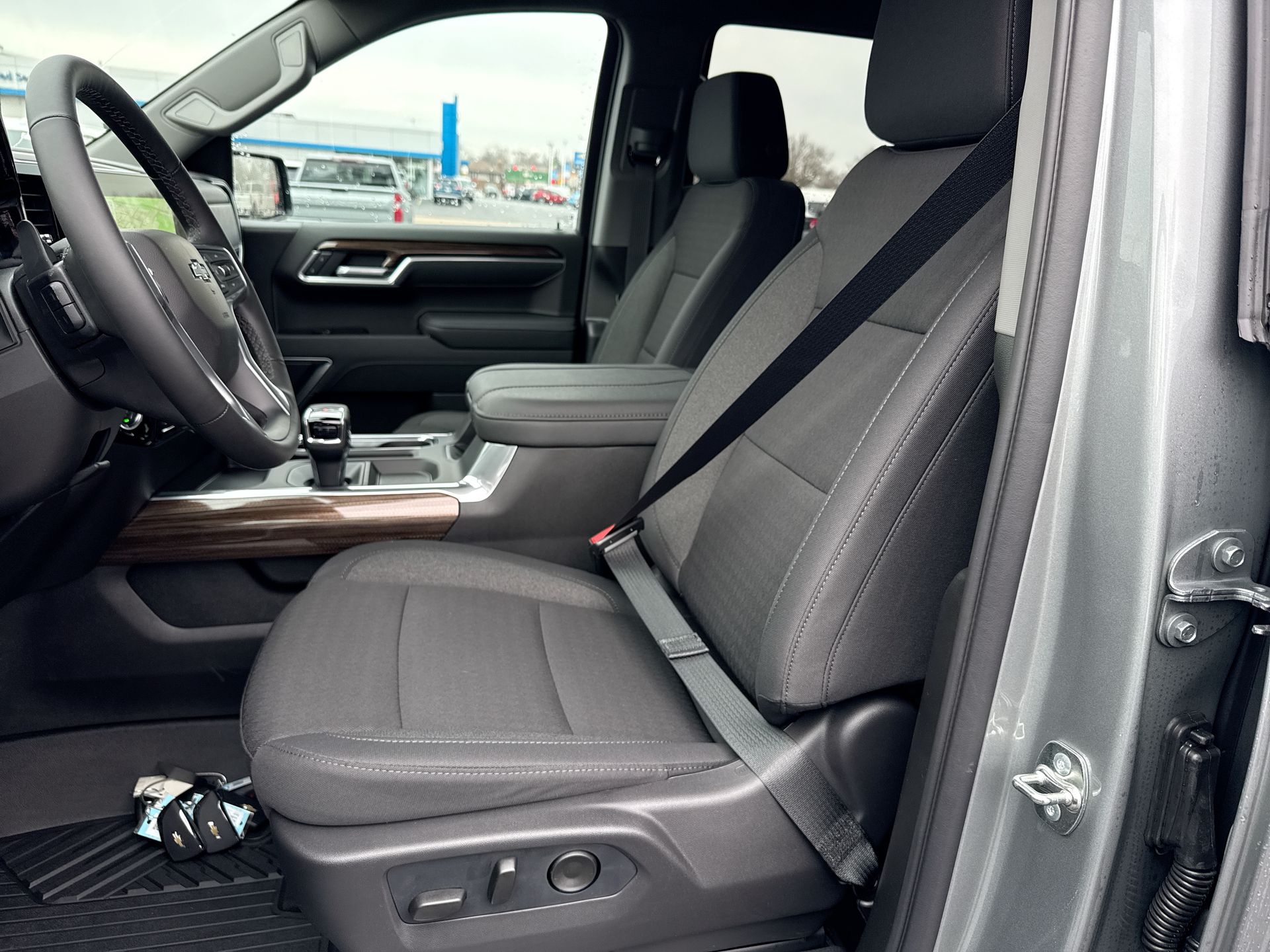 2026 Chevrolet Silverado 1500 Crew Cab Short Box 4-Wheel Drive RST