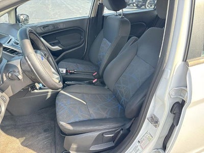 2013 Ford Fiesta SE