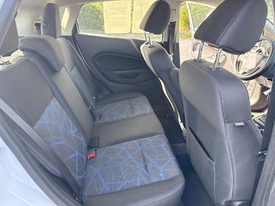 2013 Ford Fiesta SE