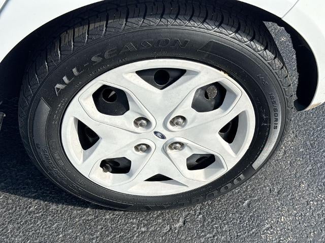 2013 Ford Fiesta SE