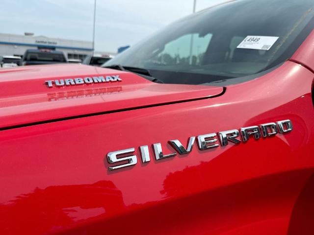 2025 Chevrolet Silverado 1500 Crew Cab Short Box 4-Wheel Drive Custom