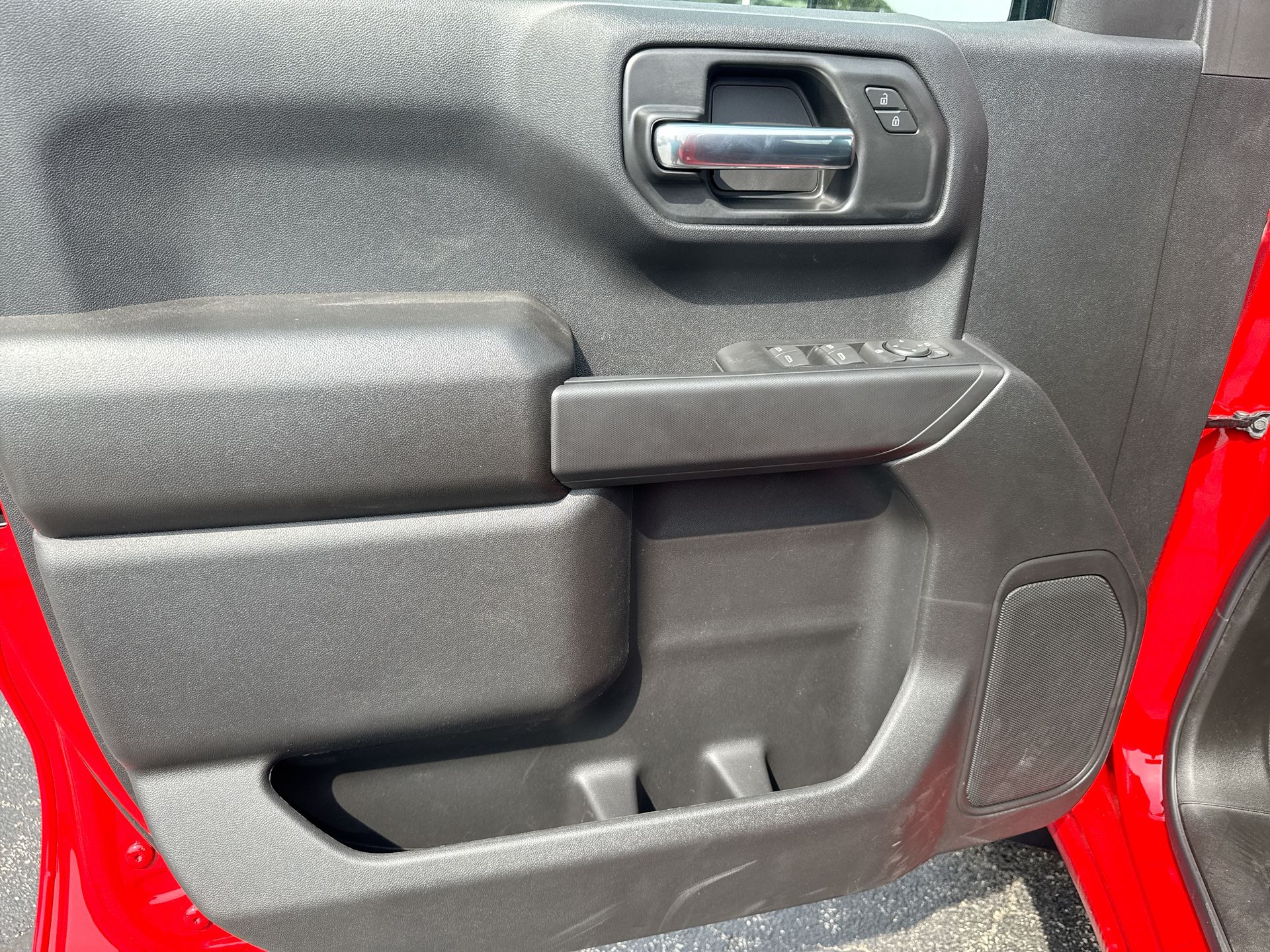 2025 Chevrolet Silverado 1500 Crew Cab Short Box 4-Wheel Drive Custom