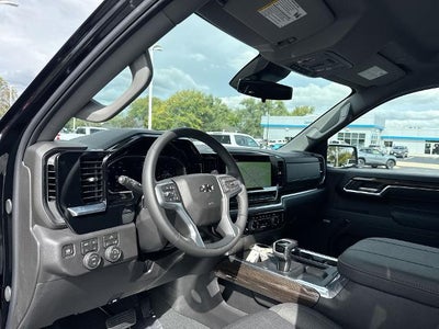 2026 Chevrolet Silverado 1500 Crew Cab Short Box 4-Wheel Drive RST