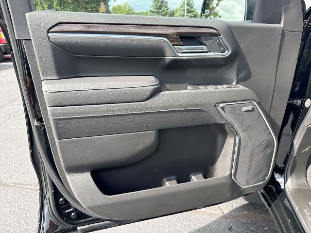 2026 Chevrolet Silverado 1500 Crew Cab Short Box 4-Wheel Drive RST