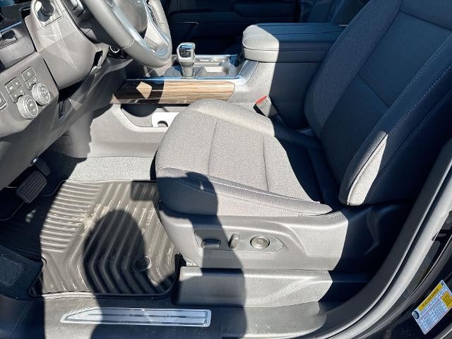 2026 Chevrolet Silverado 1500 Crew Cab Short Box 4-Wheel Drive RST