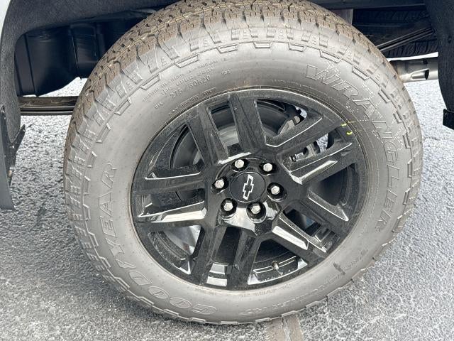 2026 Chevrolet Silverado 1500 Crew Cab Short Box 4-Wheel Drive LT Trail Boss