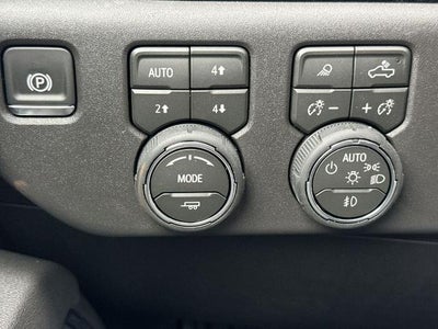 2026 Chevrolet Silverado 1500 Crew Cab Short Box 4-Wheel Drive LT Trail Boss