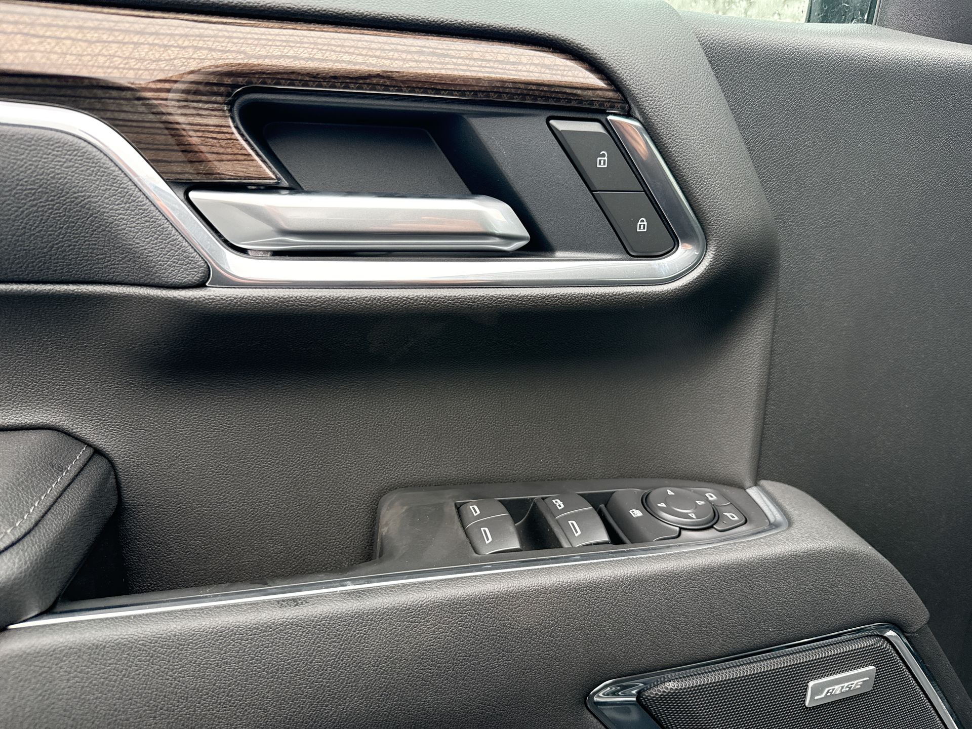 2026 Chevrolet Silverado 1500 Crew Cab Short Box 4-Wheel Drive LT Trail Boss