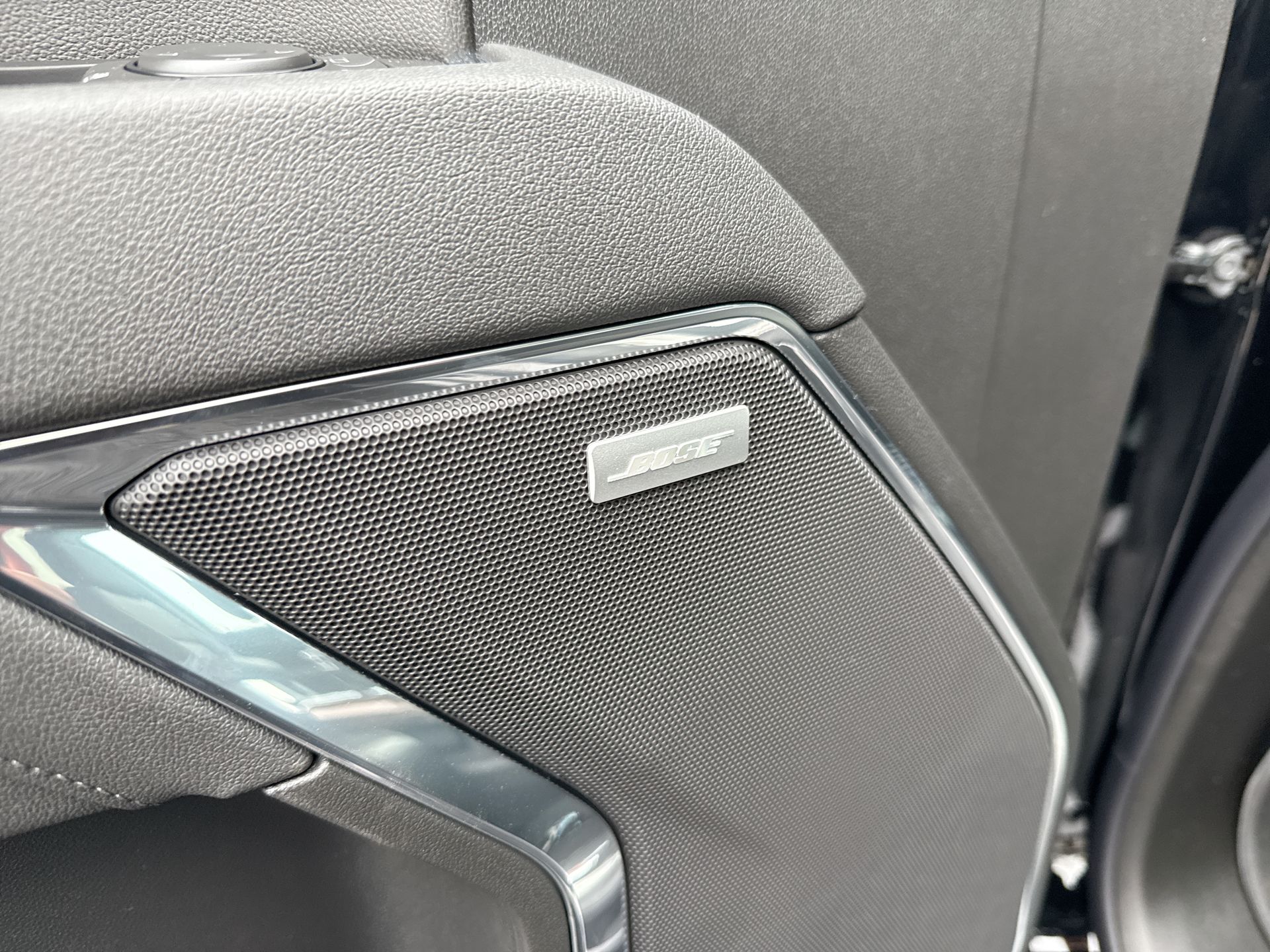 2026 Chevrolet Silverado 1500 Crew Cab Short Box 4-Wheel Drive LT Trail Boss