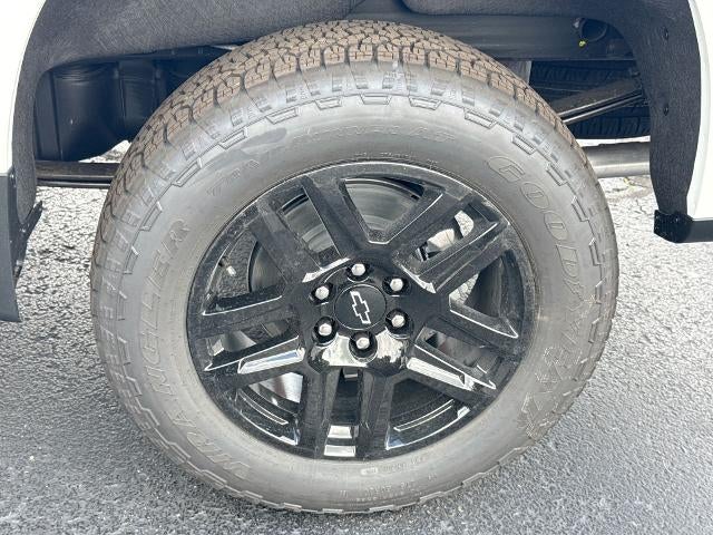 2026 Chevrolet Silverado 1500 Crew Cab Short Box 4-Wheel Drive LT Trail Boss