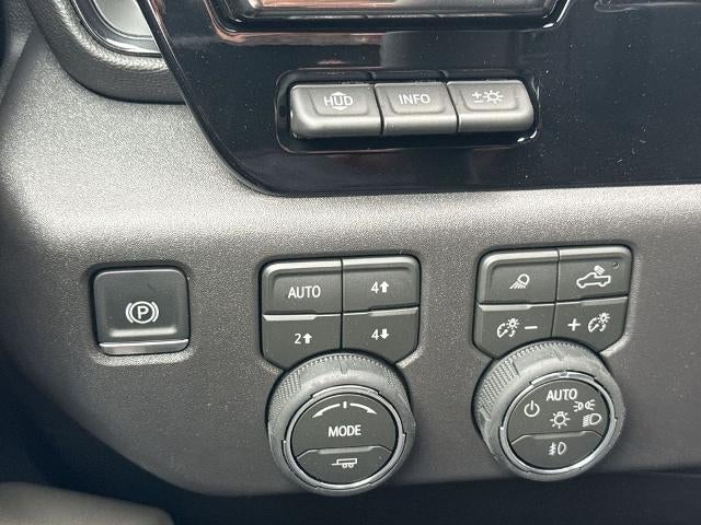 2026 Chevrolet Silverado 1500 Crew Cab Short Box 4-Wheel Drive ZR2