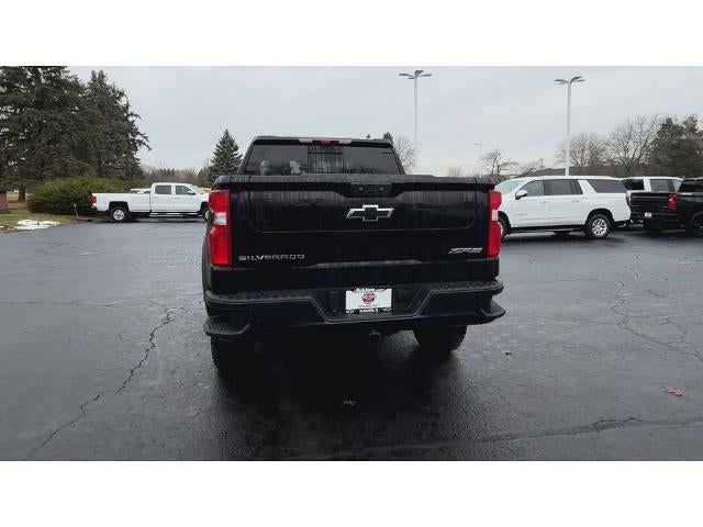 2026 Chevrolet Silverado 1500 Crew Cab Short Box 4-Wheel Drive ZR2