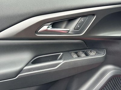 2026 Chevrolet Equinox EV 4dr LT1 w/PCY