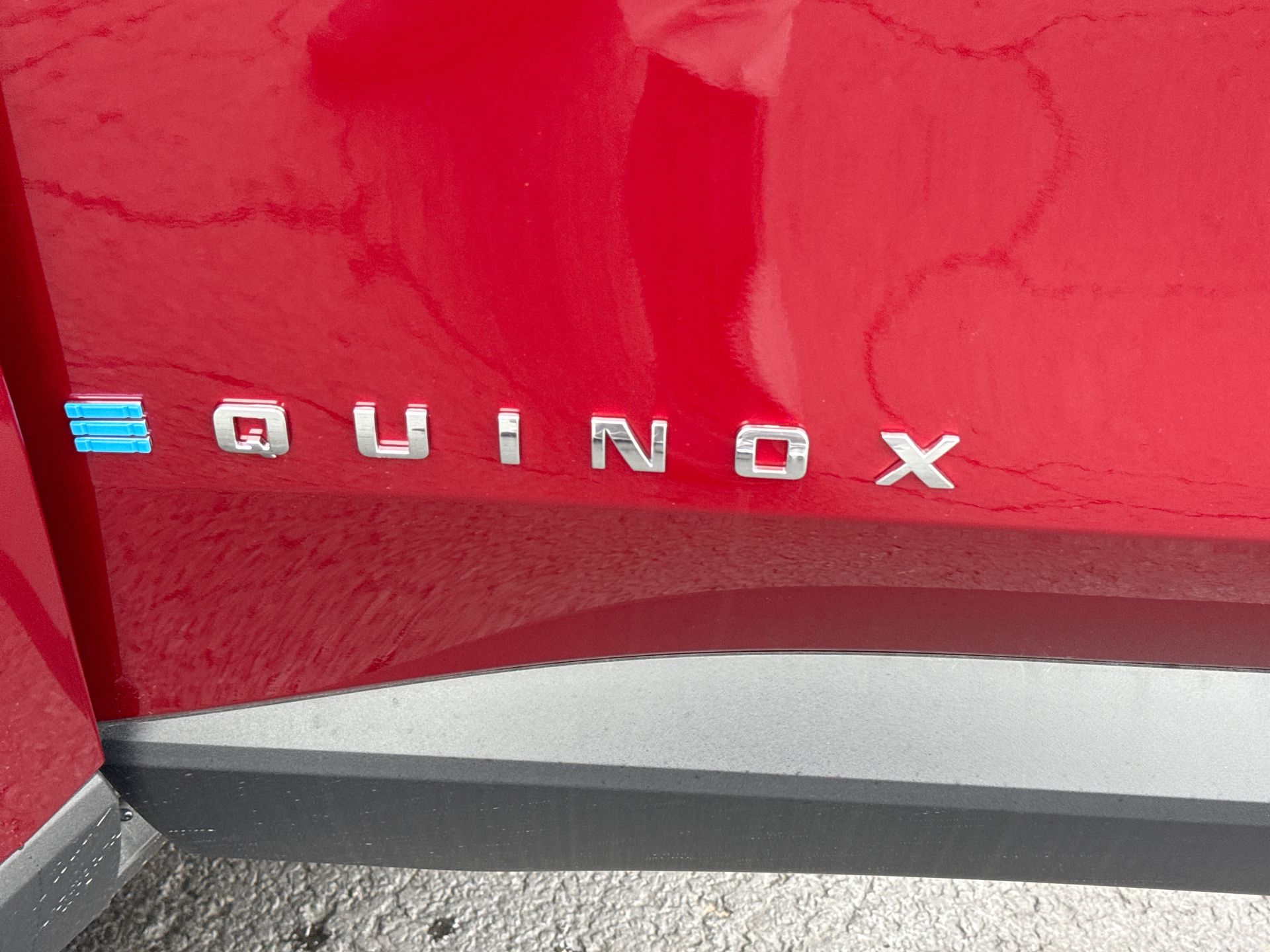 2026 Chevrolet Equinox EV 4dr LT1 w/PCY