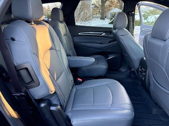 2022 Buick Enclave Essence