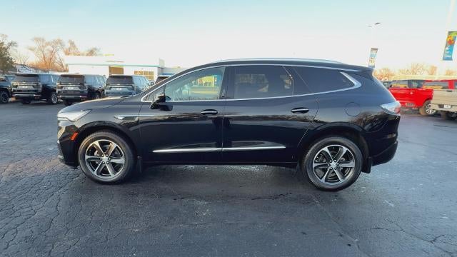 2022 Buick Enclave Essence